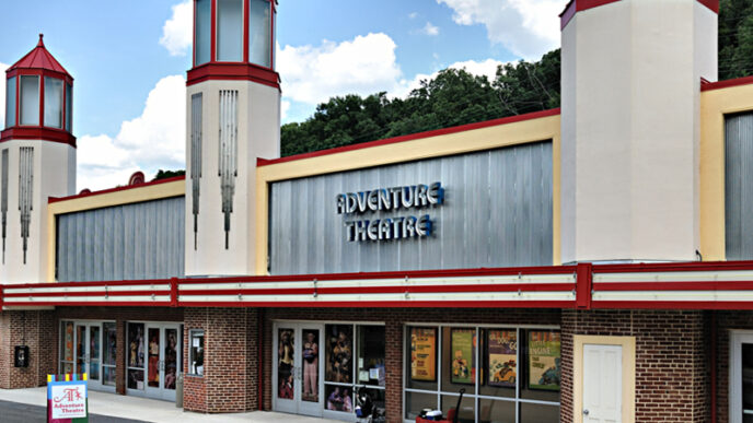 photo of exterior of Adventure Theatre in Glen Echo Park