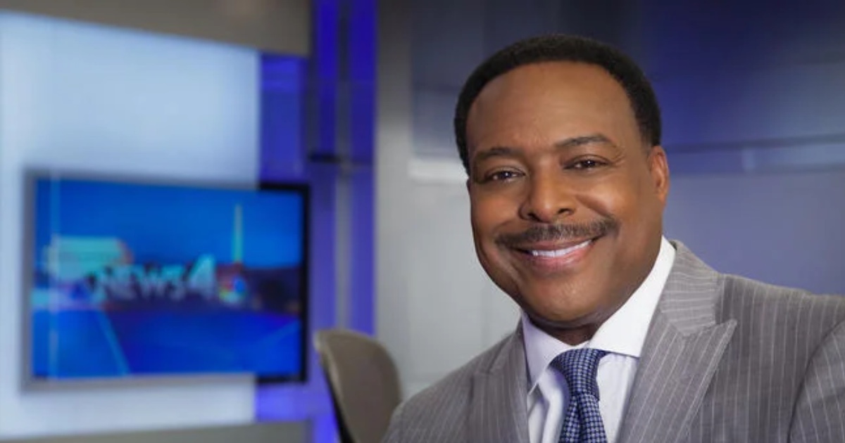 NBC4 News Anchor Leon Harris 'Stepping Away' to Focus on Health ...